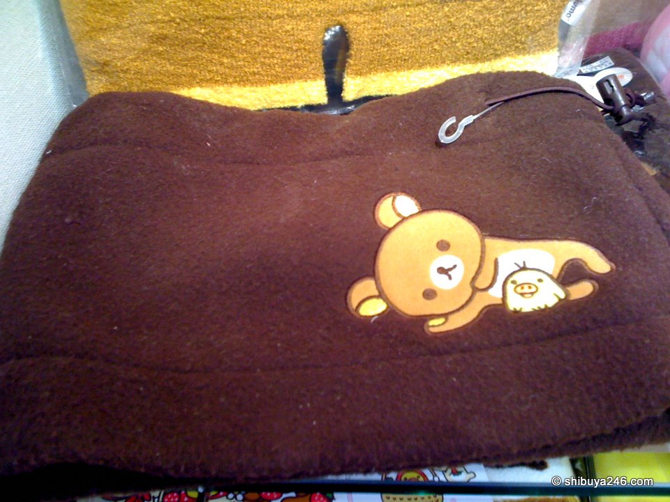 Chance to warm your neck up with Rilakkuma
