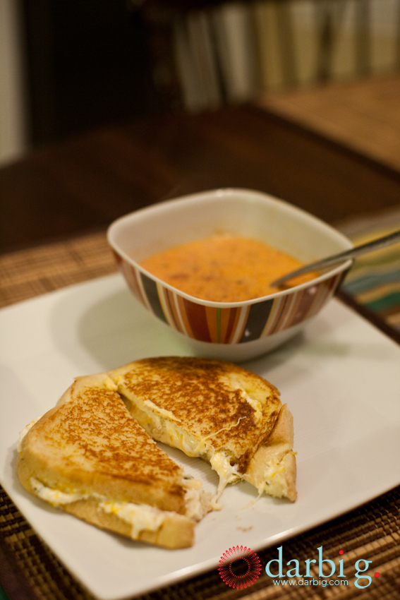 Gourmet grilled cheese-roated red pepper soup101
