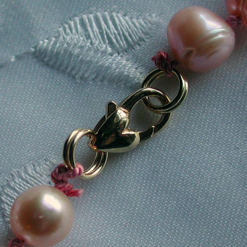 Peach Pearl Knotted Choker