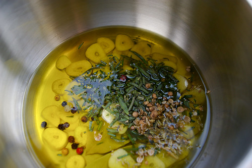 Flavouring the oil