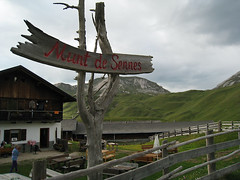 Munt de Sennes Hut, Dolomites