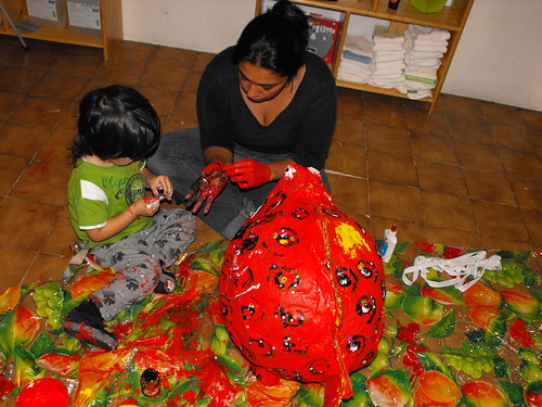 Pintando la piñata