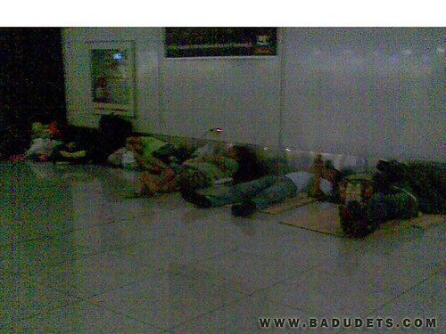 stranded passengers at the airport