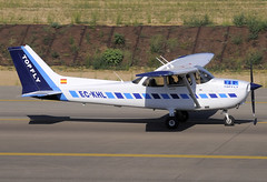 Topfly Cessna 172R EC-KHL GRO 20/08/2009