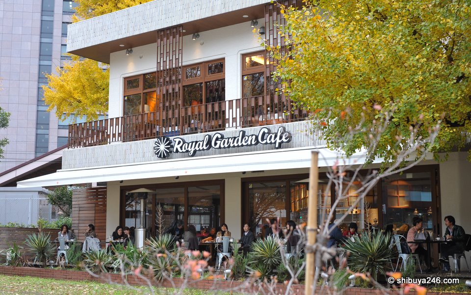 Another look at the Royal Garden Cafe with people on the front deck enjoying their tea.