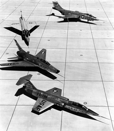 Airplane picture - F-100A Super Sabre, F-101 Voodoo, F-102 Delta Dagger &amp; F-104