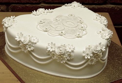 50th wedding cakes ideas