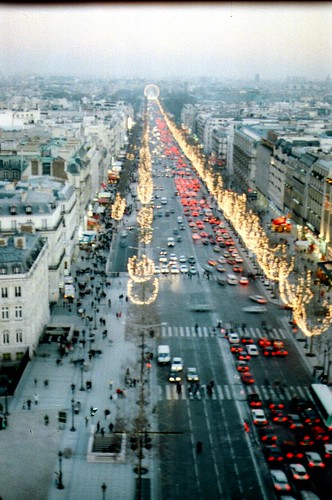 ^6. //60/3C/315/11.f - CHAMPS-ELYSEES / CHRISTMAS IN PARIS 1996