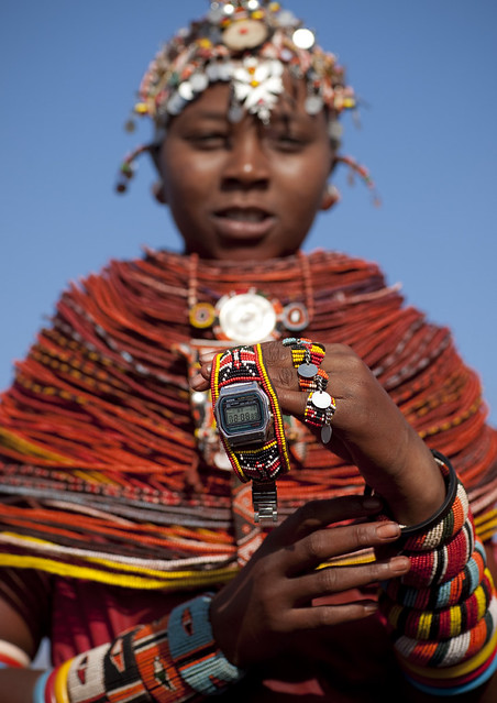 Фотографии Эрика Лафорга Rendille woman with a very limited Swatch edition ! - Kenya