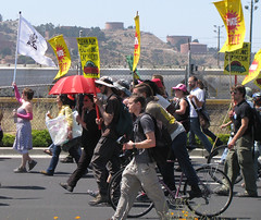 climate march w refinery cu_1259