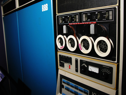 Computers should have reel-to-reel tape drives