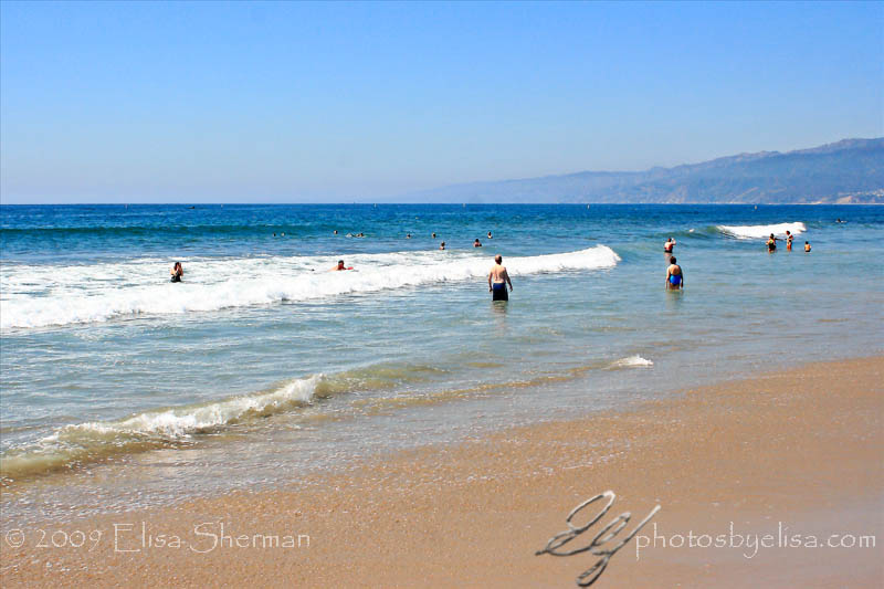 Santa Monica beach by Elisa Sherman | photosbyelisa.com