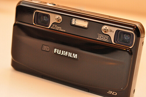 Fujifilm-FinePix-REAL-3D-W1-new