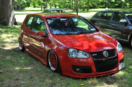 Votex kitted Tornado red mkV GTI on airbags yellow fogs and color coded LM