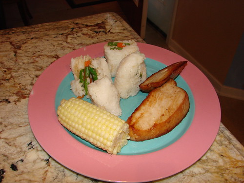 vegetable roll served with turkey and corn