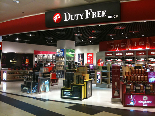 shops in changi airport