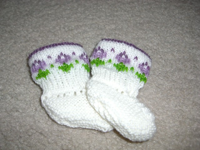 Дитячі шкарпетки з квіточками