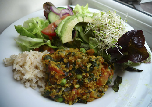 Dinner: Red Lentil Dal with Spinach and Peas