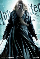 Main_Character-Banner_Dumbledore