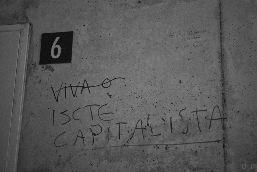 Six - Viva o ISCTE Capitalista