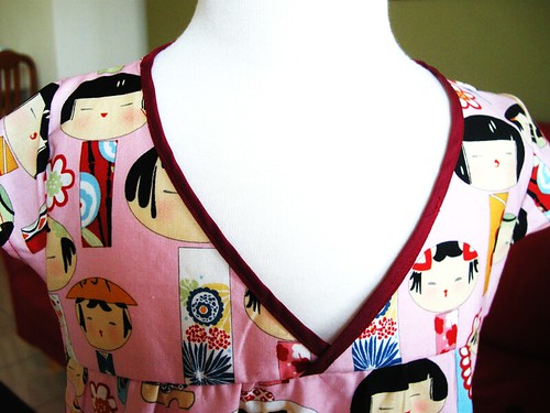 Kimono-printed-dress---neck