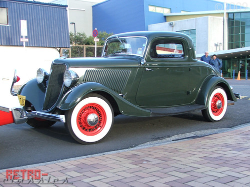 Ford 3-window Coupe