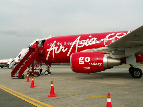 Malaysia Urlaub und Reisen, Air Asia airplane (by Auswandern Malaysia)