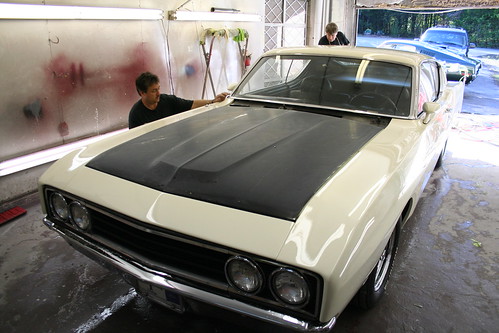 1971 Lincoln Continental Mark Iii Barris Kustoms. Mark is going over the body