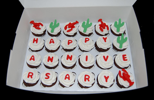 cactus and lobster anniversary surprise cupcake delivery