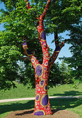 "Lichen It" nylon crochet art, Morton Arboretum by ihynz7
