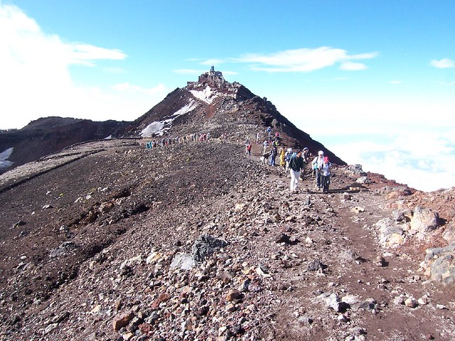 富士山お鉢めぐり(富士山登山2009) Climbing Mt.Fuji