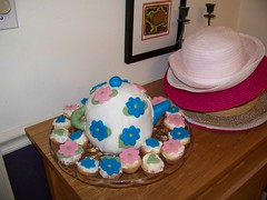 Teapot cake ad hats