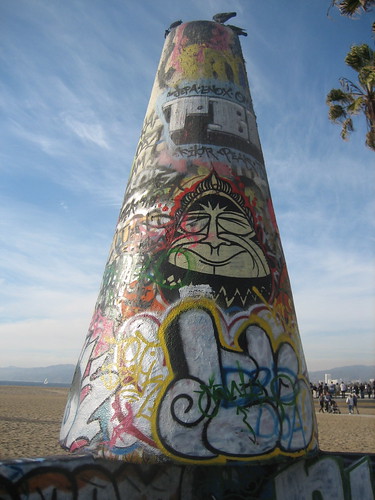 graffiti cone, venice beach