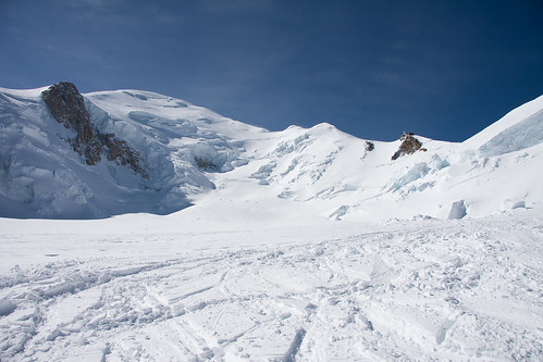 Północna ściana Mt Blanc z Grands Plateau