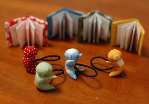 Sarubobo and miniature books