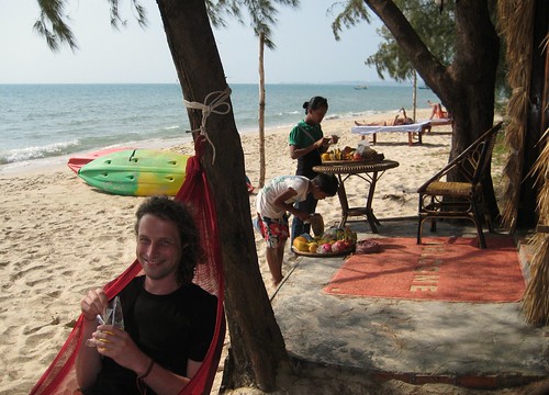 Chilling at Star Bar Bungalows - Otres Beach, Cambodia