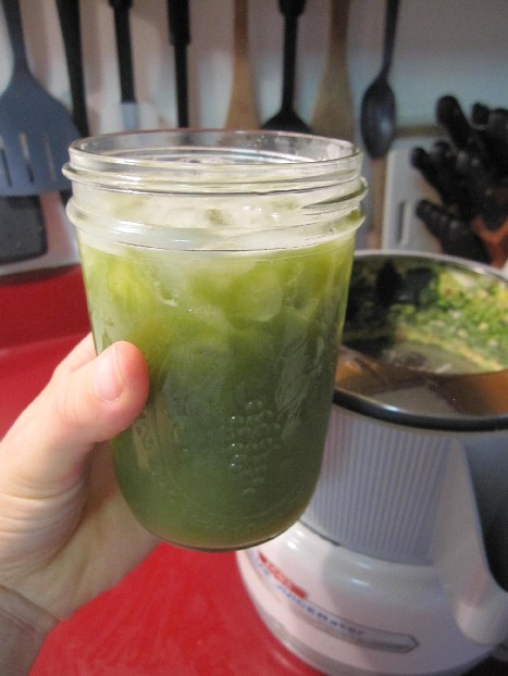 Lean Green Juice Drinking Machine