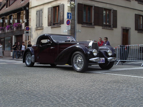 Bugatti (by fangio678)