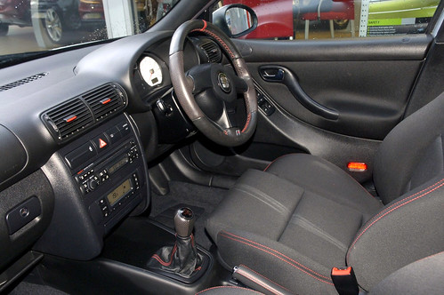 Seat Leon Cupra R 225 Interior by 205gti306gti