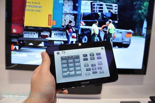 Samsung LED TV Couple engadget