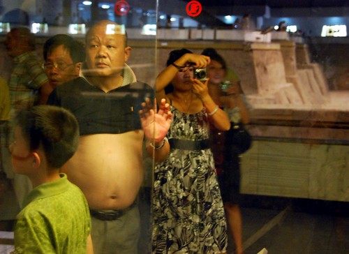 big belly at the army of terra cotta soldiers, xian