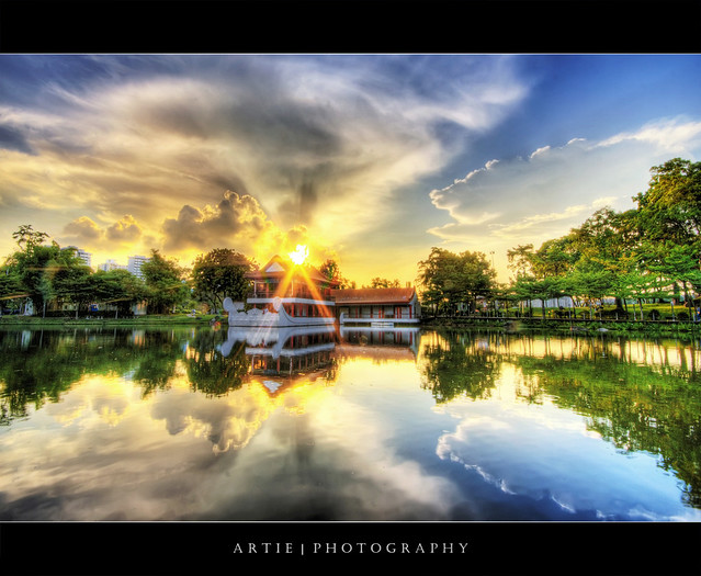 Sunset @ Chinese Garden, Singapore :: HDR by Artie | Photography :: So Busy
