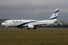 4X-EKL - 35487 - El Al Israel Airlines - Boeing 737-85P - Luton - 091109 - Steven Gray - IMG_4367