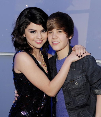 justin bieber y selena gomez son novios. ¡¡¡Es Justin Bieber y Selena