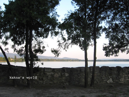 Tata - lake ©  kakna's world