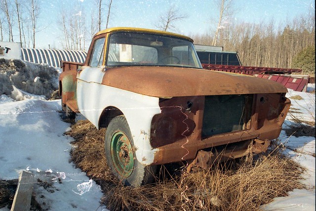 ford abandoned truck rust decay f250