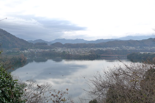 tsukui lake