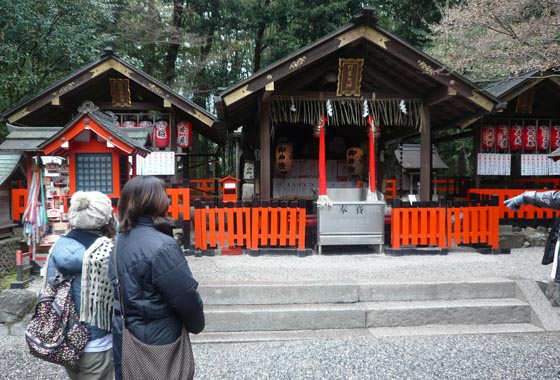 This is Nonomiya-Jinja, many god are enshrined here - one of them being a god of good match and marriage, very fitting!
