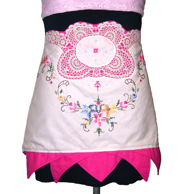 Apron - vintage embroidery and lace