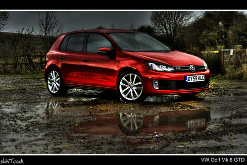 VW Golf GTD Mk 6 Reflection of Colour HDR